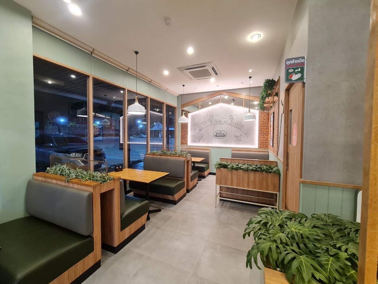 LINE_ALBUM_The pizza company hadyai_220530_8