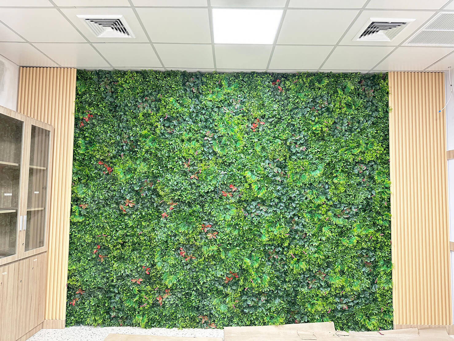 greenwall19102023 (1)