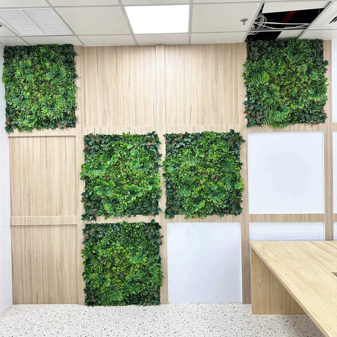 greenwall19102023 (15)