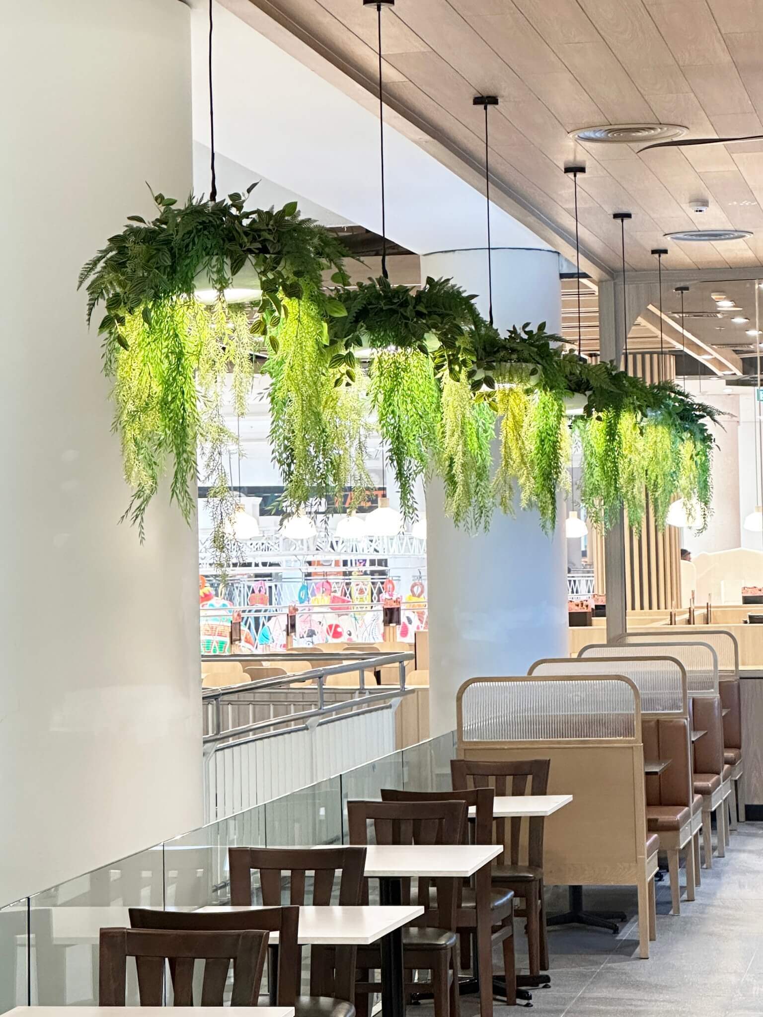 ไอเดีย"ต้นไม้ปลอมแต่งคาเฟ่" เนรมิตร้านให้สวยปังสมใจ