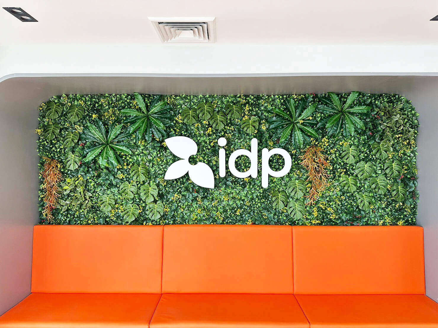 งานผนังต้นไม้idp (7)